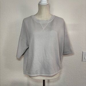 Light Gray Women's Sweatshirt Size M